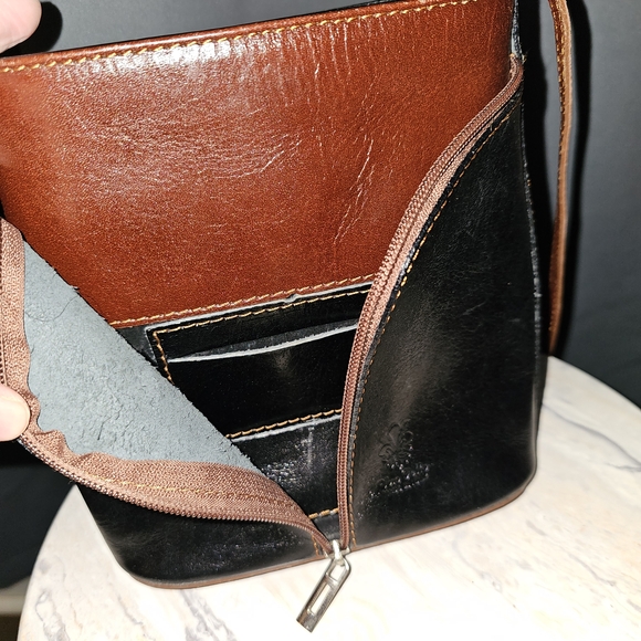 Vera Pelle" Italian leather crossbody bag - Picture 6 of 7